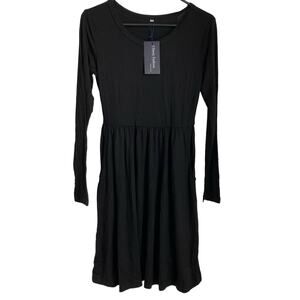 🌻 5/$15 🌻 NWT, Classic Fashion Black Dress, Size XS